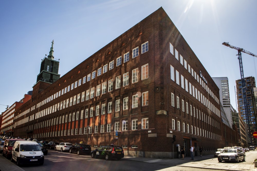 Fastigheten Mineralvattenfabriken är centralt belägen i Hagastaden.