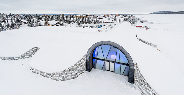 Nu står Icehotel 365 klart. Foto: Asaf Kliger