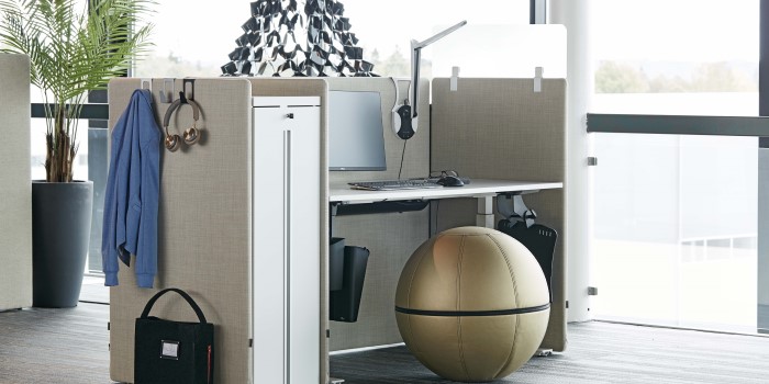 Tower Booth med en frostad Plexitop.